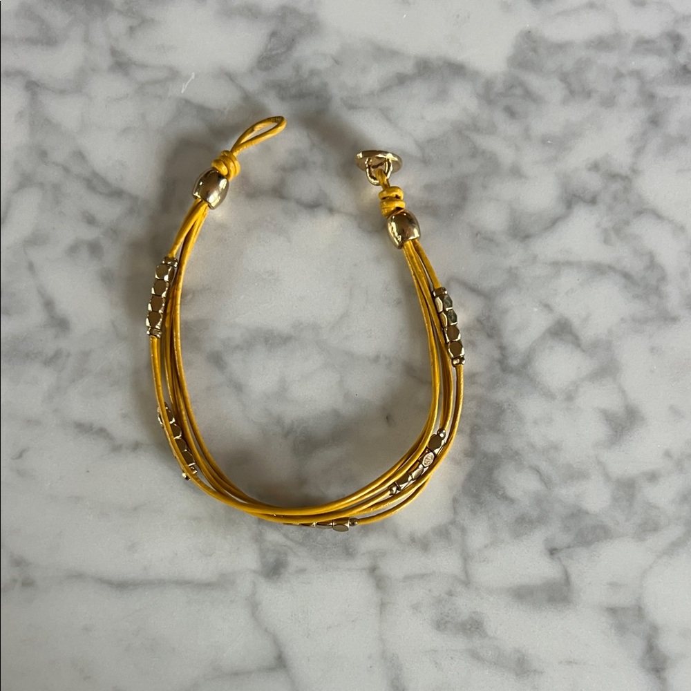 Vintage yellow leather Bracelet
